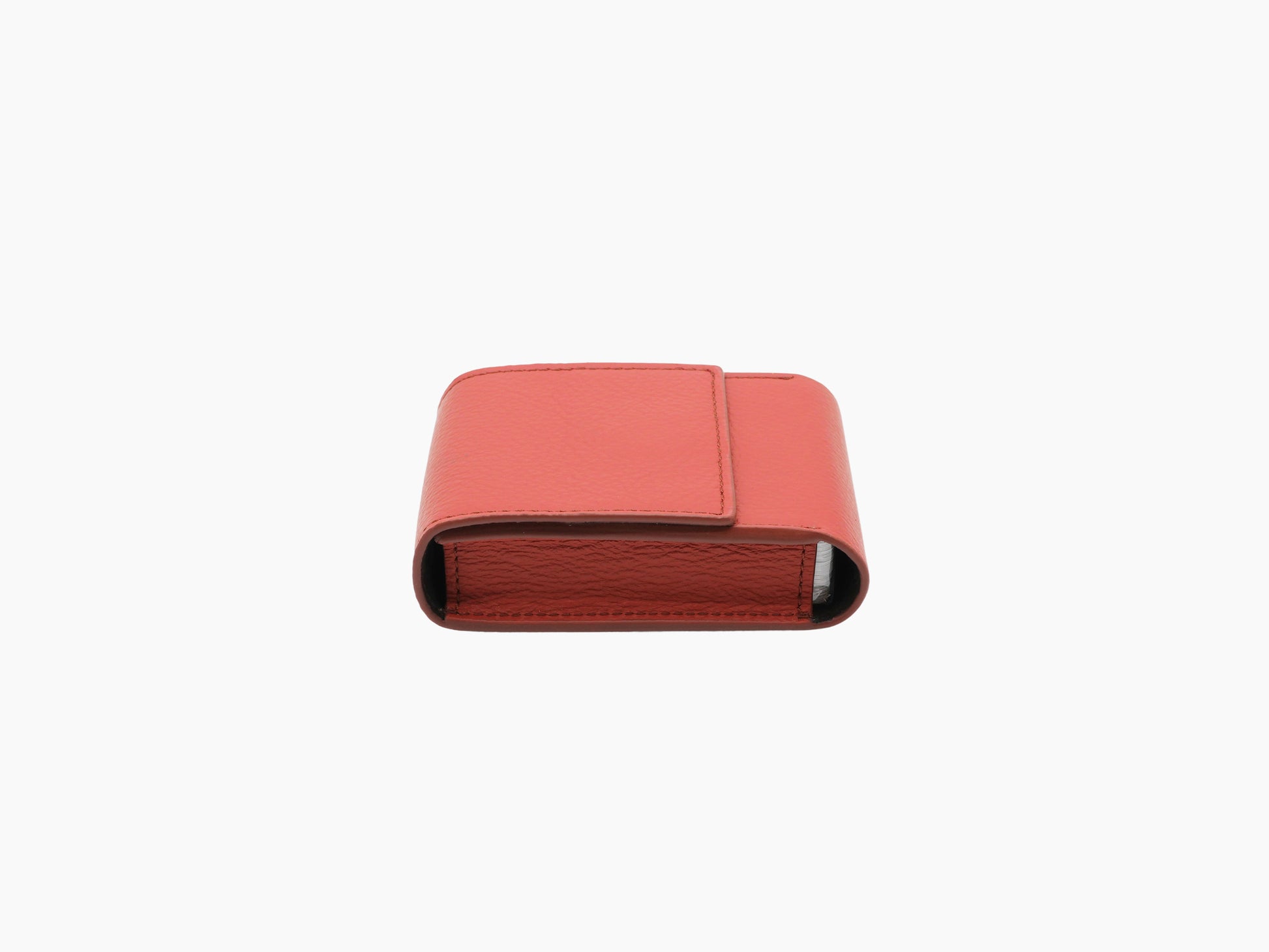 Coral Pelle Frau leather playing cards pochette with Giobagnara deck beside it.