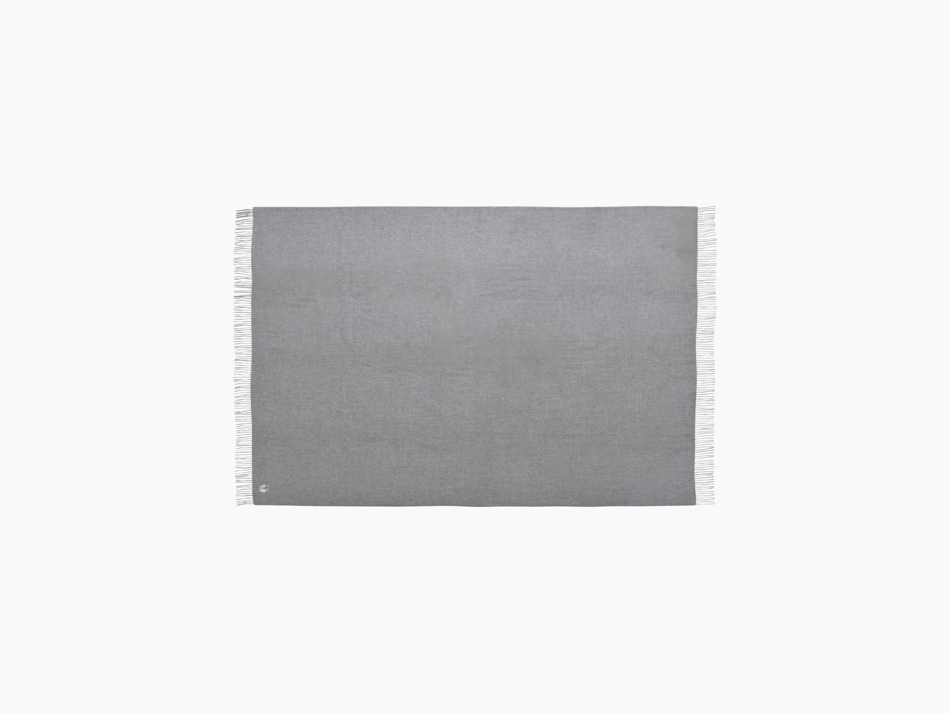 ALMA plaid alpaca blanket in soft gray with fringe on both edges