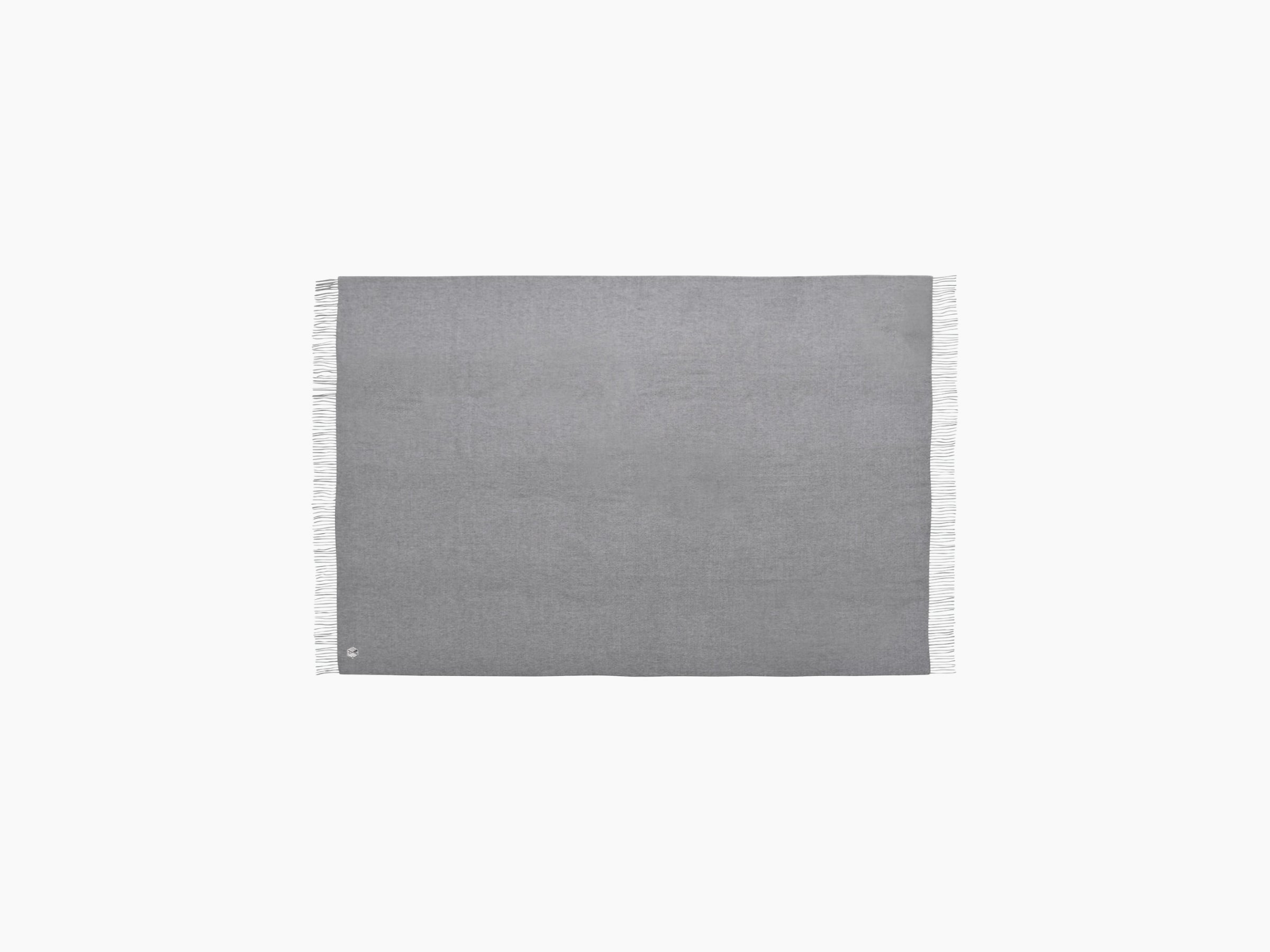 ALMA plaid alpaca blanket in soft gray with fringe on both edges